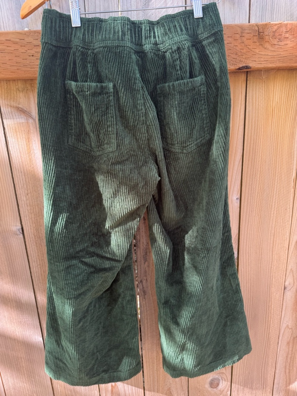 Pact organic wide leg cropped corduroy pants - Picture 6 of 6